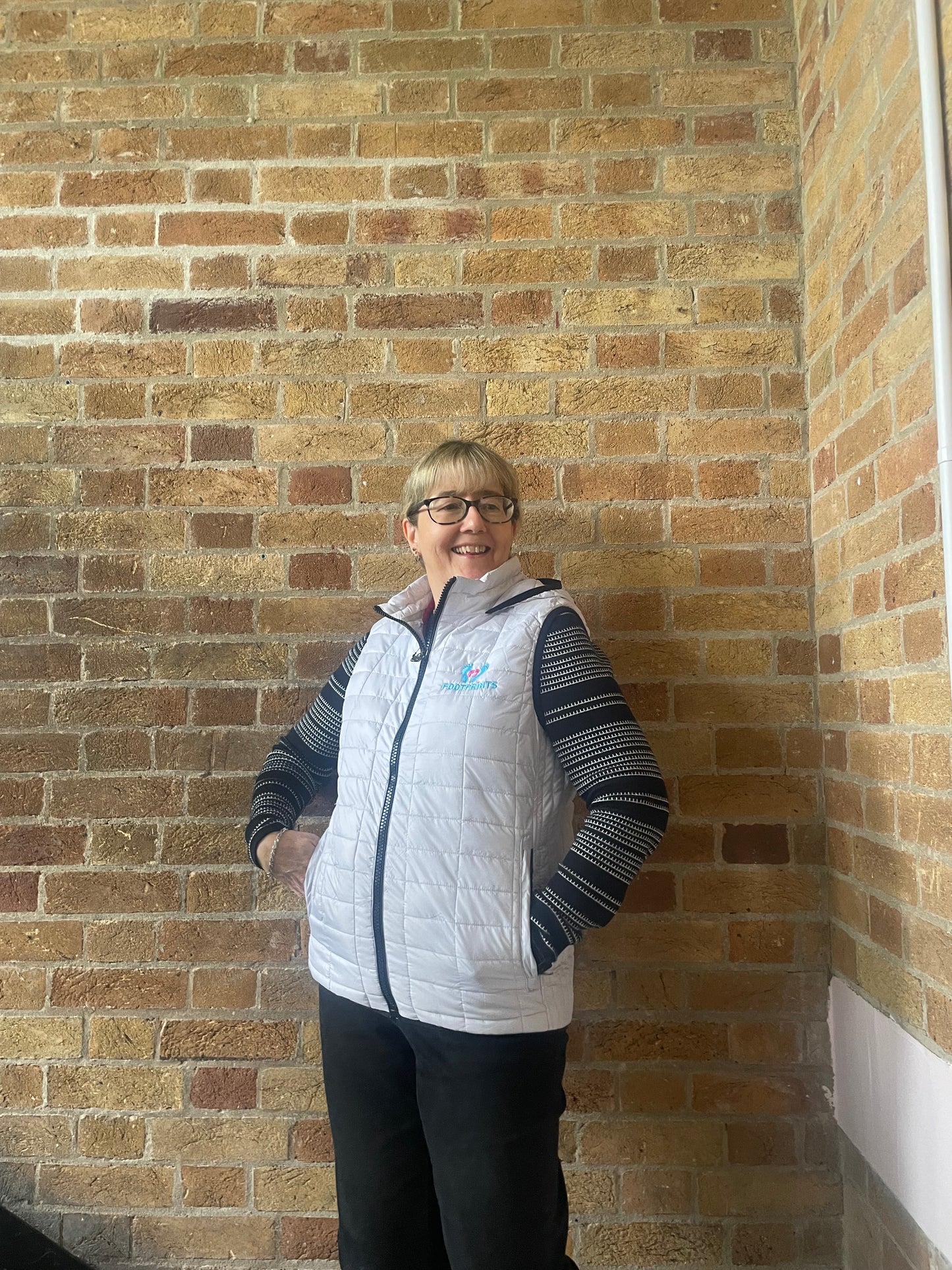 Footprints Honeycomb Hooded Gilet